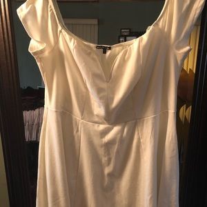 White off shoulder dress